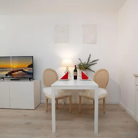 Eden 12 2-raum Eg Βίλα