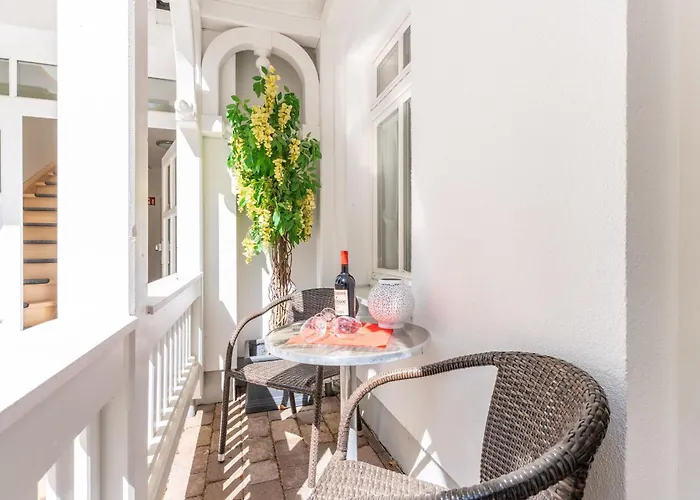 Villa Eden 12 2-raum Eg *